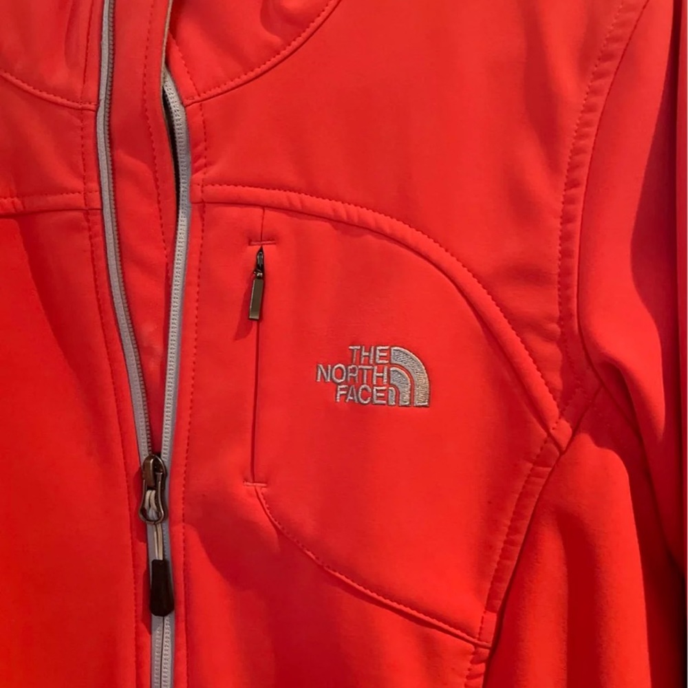 NorthFace Jacket - Picture 2 of 4